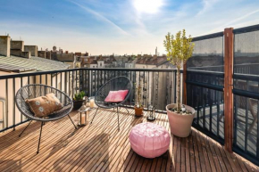 Sunny Riverside Apartments